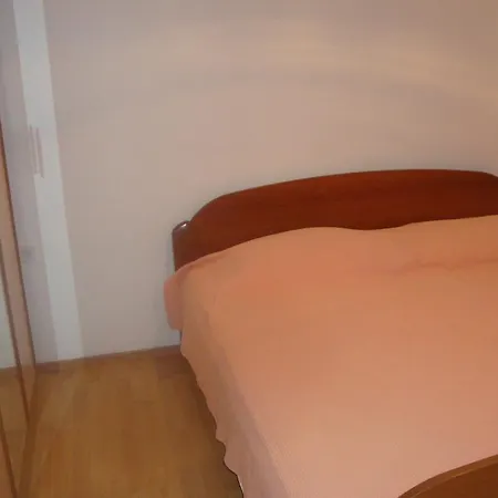 Lägenhet Pavlov Tisno