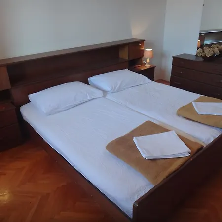 Apartment Pavlov *